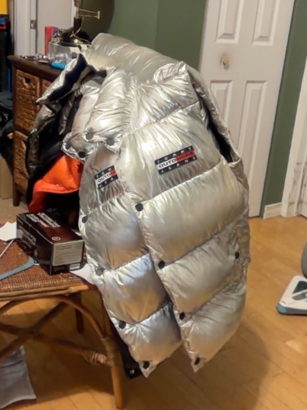 Silver Tommy Jeans vest